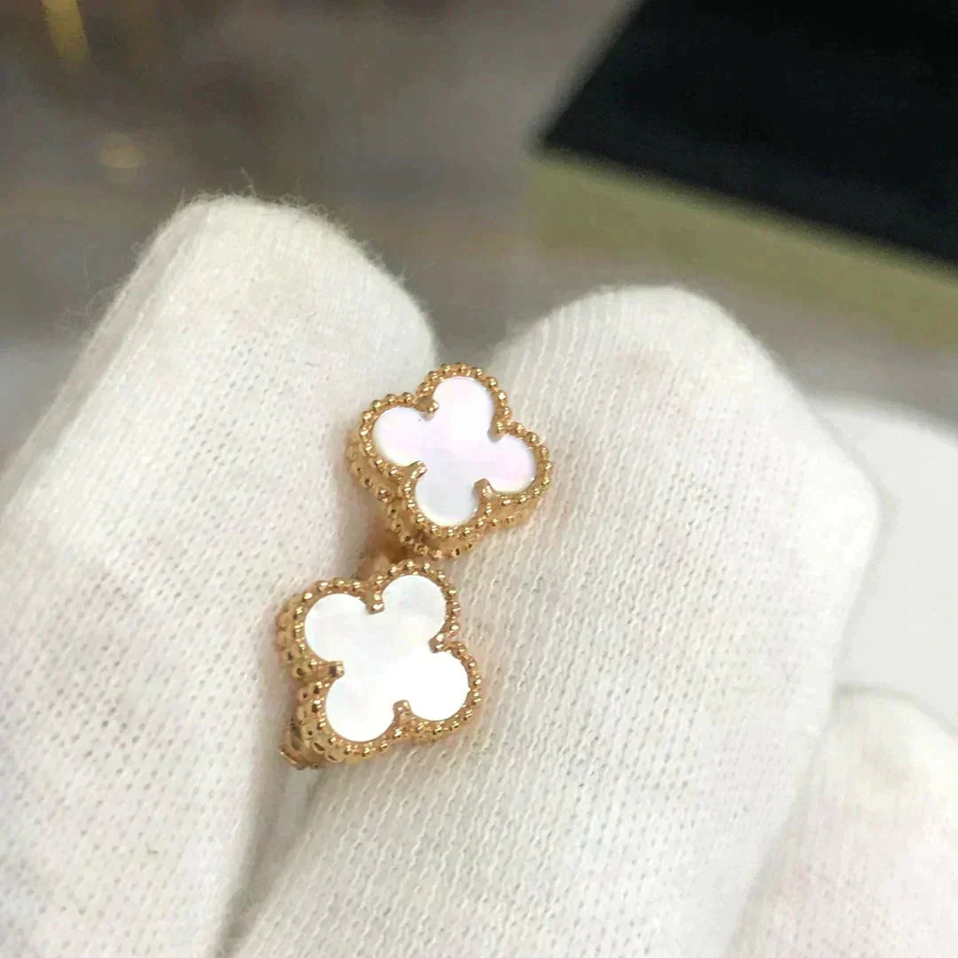[Star Jewelry]CLOVER MINI 9.5MM WHITE MOP EARRINGS