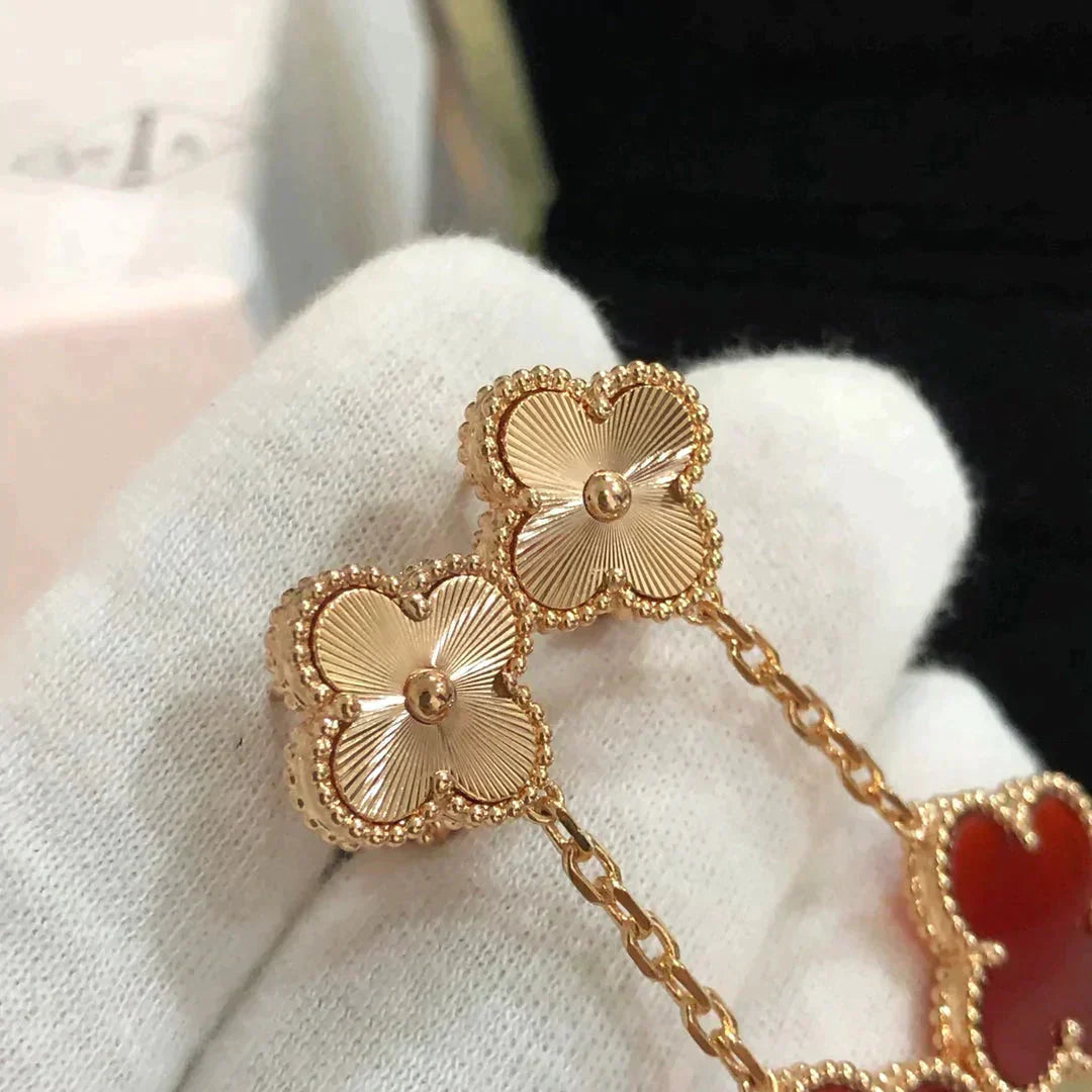 [Star Jewelry]CLOVER 2 MOTIF  LASER CARNELIAN EARRINGS