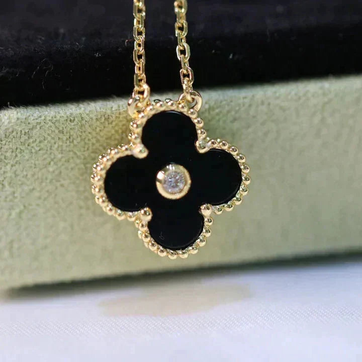 [Star Jewelry]CLOVER 15MM DIAMOND ONYX NECKLACE
