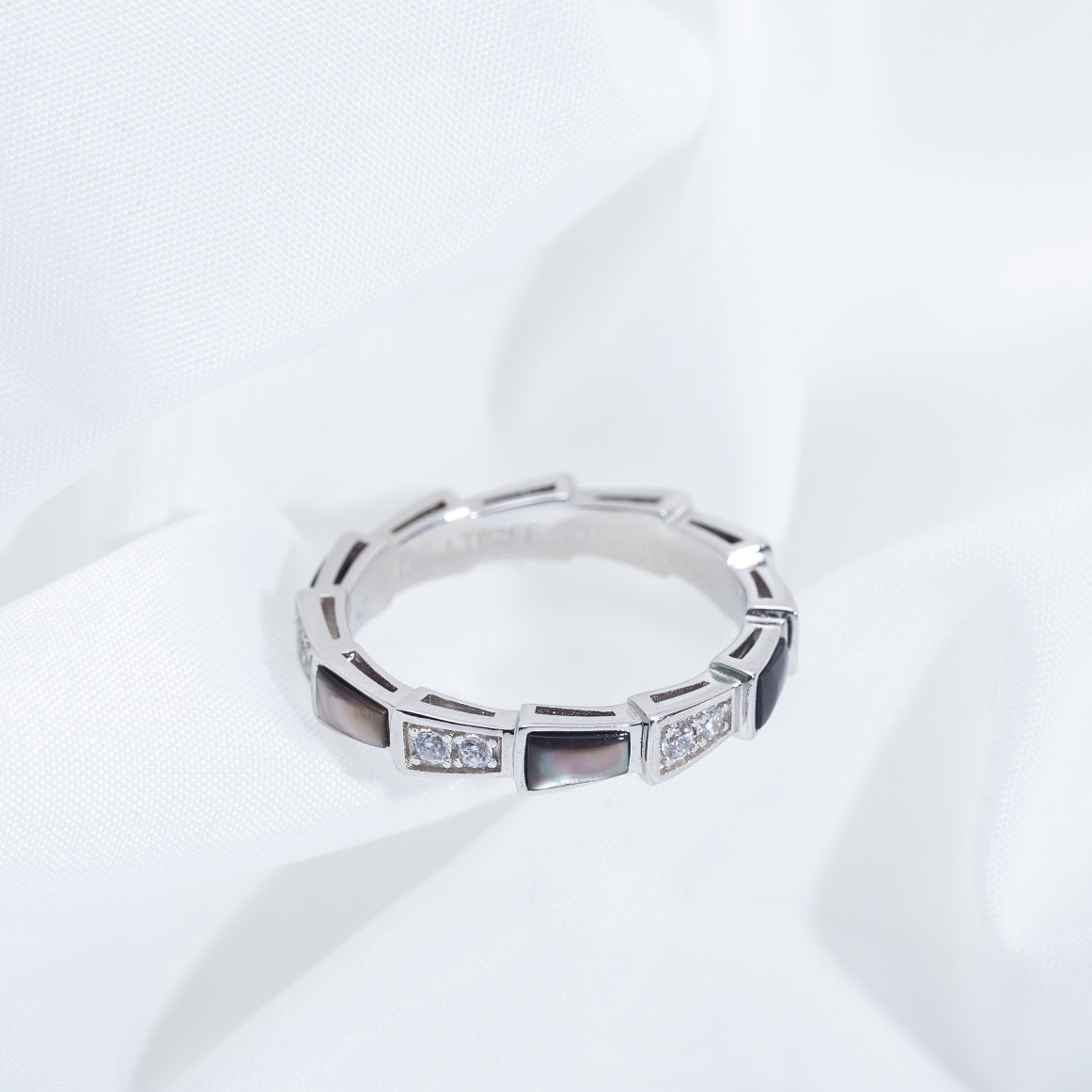 [Star Jewelry]SERPENTI RING SILVER  DIAMOND BLACK MOP 3MM