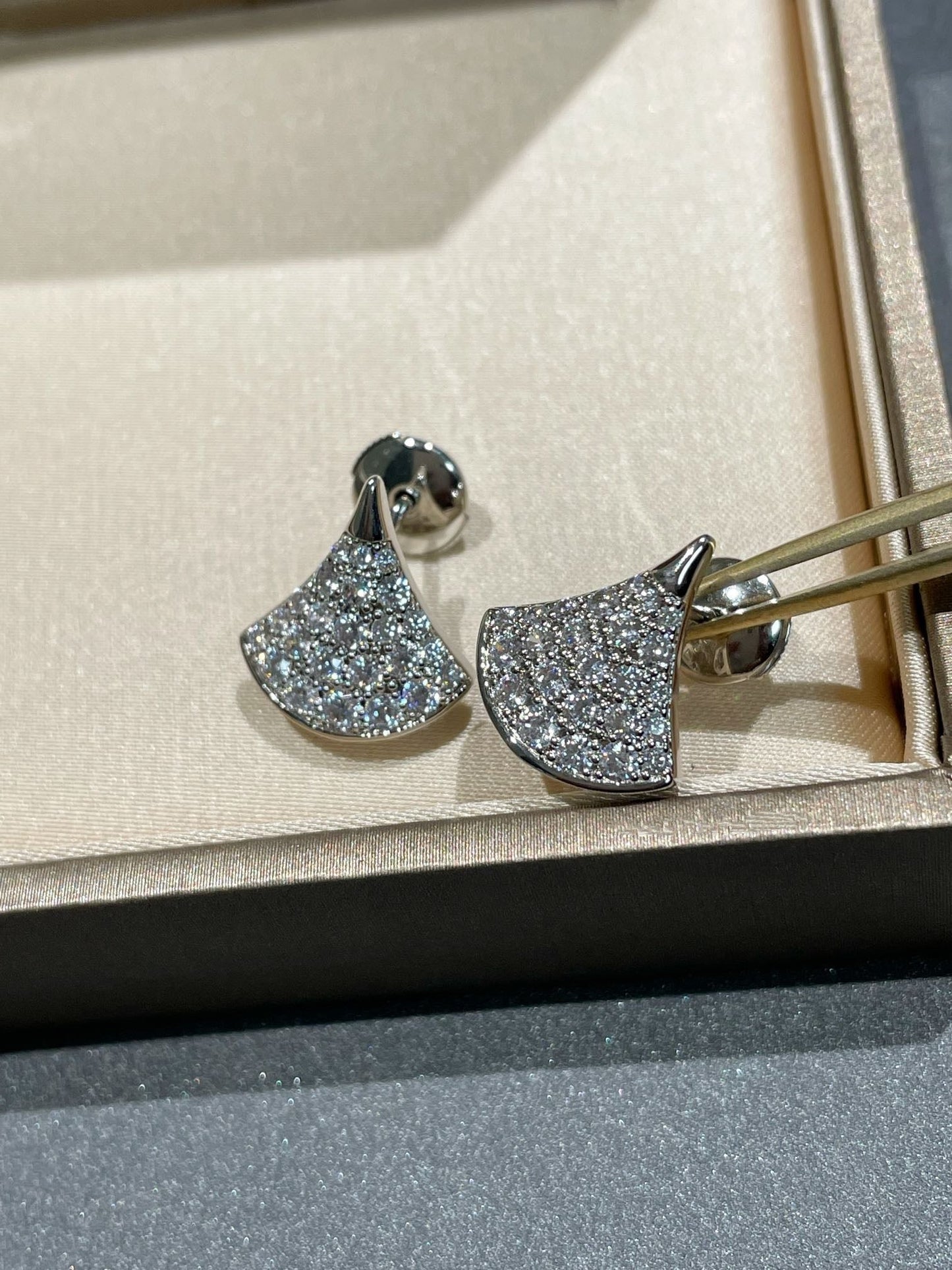 [Star Jewelry]DREAM STUD EARRINGS DIAMOND