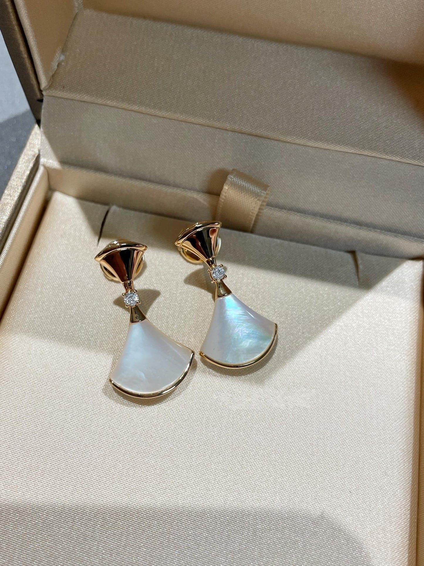 [Star Jewelry]DREAM MOP 1 DIAMOND EARRINGS