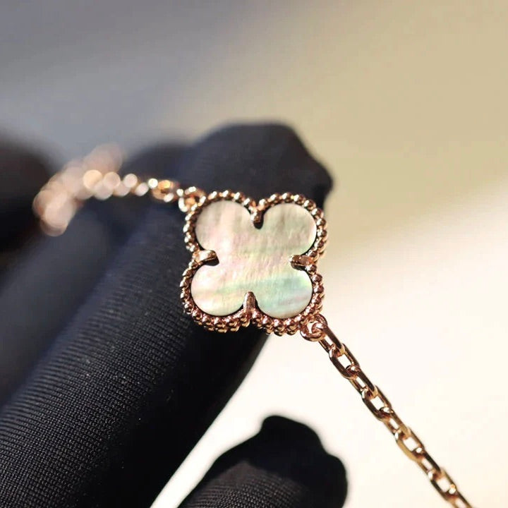 [Star Jewelry]CLOVER 20 MOTIFS DARK MOP DIAMOND  NECKLACE