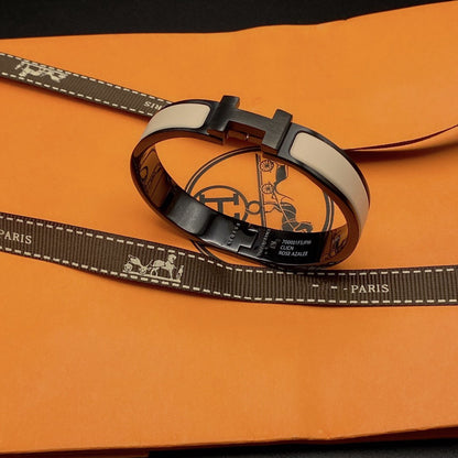 [Star Jewelry]H BRACELET 12MM BLACK BEIGE CERAMIC