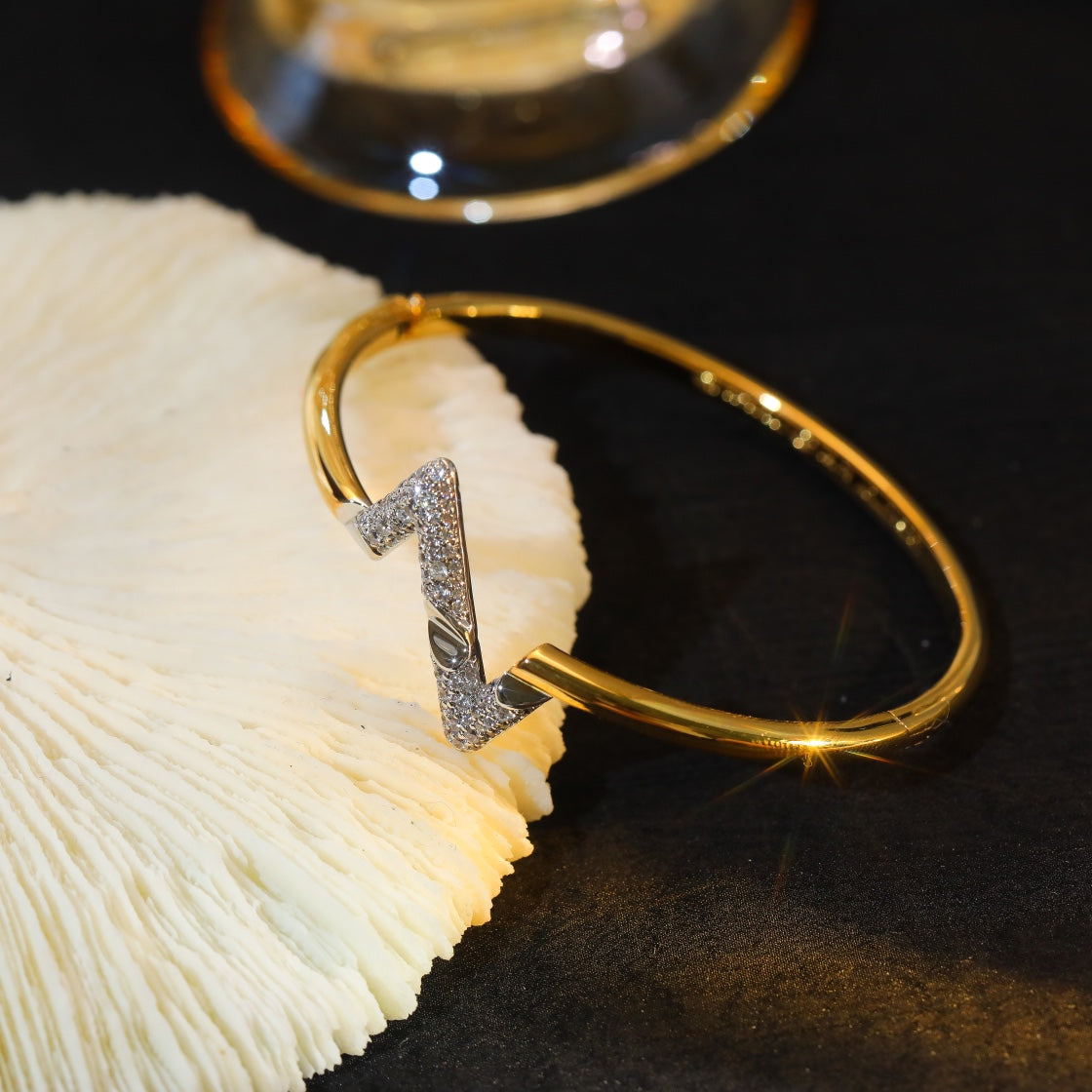 [Star Jewelry]VOLTE UPSITE DOWN GOLD DIAMOND BRACELET