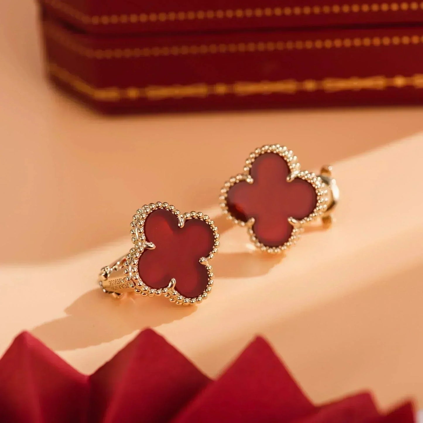 [Star Jewelry]CLOVER MEDIUM 1 MOTIFS CARNELIAN  EARRINGS