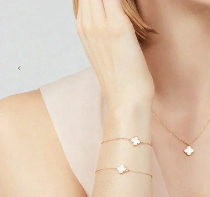 [Star Jewelry]CLOVER MINI 9.5MM WHITE MOTHER-OF-PEARL NECKLACE