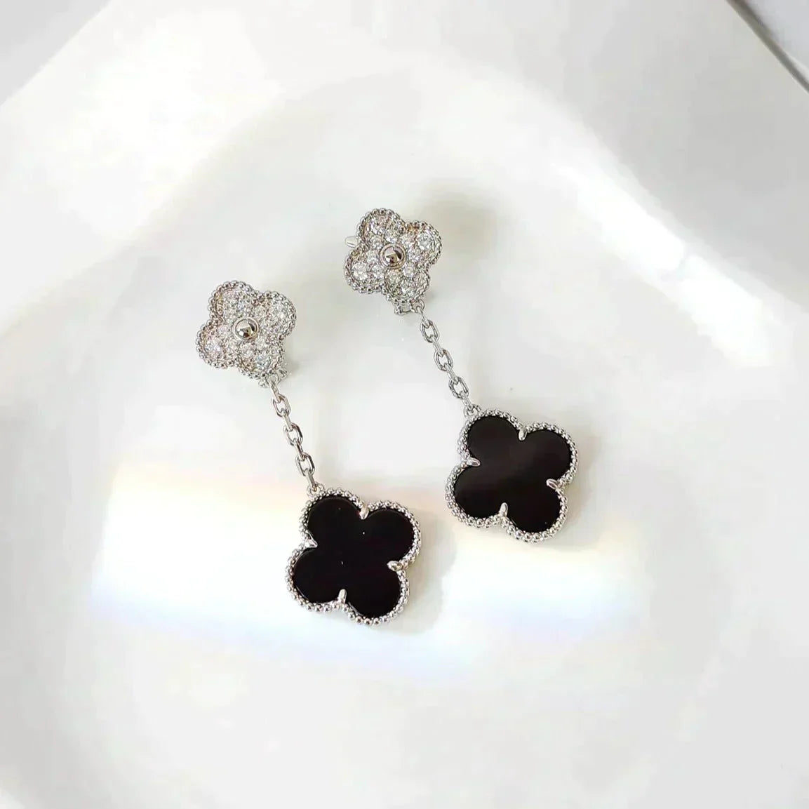 [Star Jewelry]CLOVER 2 MOTIFS  DIAMOND ONYX EARRINGS SILVER