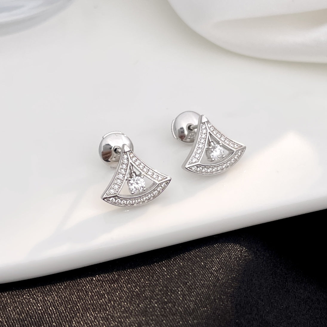 [Star Jewelry]DREAM MINI DIAMOND STUD EARRINGS