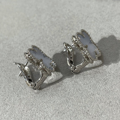 [Star Jewelry]CLOVER CHALCEDONY SILVER STUD EARRINGS