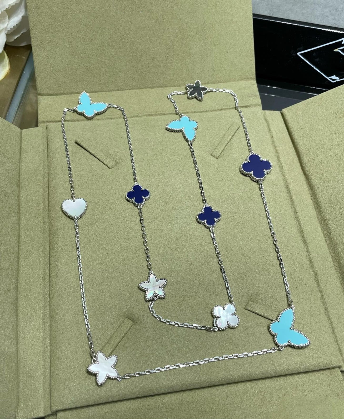 [Star Jewelry]LUCKY CLOVER SILVER 11 MOTIF NECKLACE