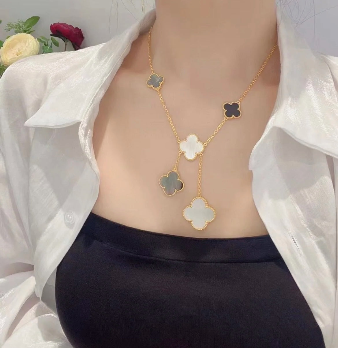 [Star Jewelry]CLOVER 6 MOTIF MOP ONYX GOLD NECKLACE