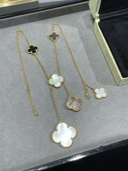 [Star Jewelry]CLOVER 6 MOTIF MOP ONYX GOLD NECKLACE