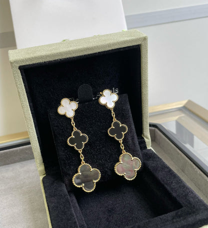 [Star Jewelry]CLOVER 3 MOTIF MOP ONYX DARK MOP PINK GOLD EARRINGS
