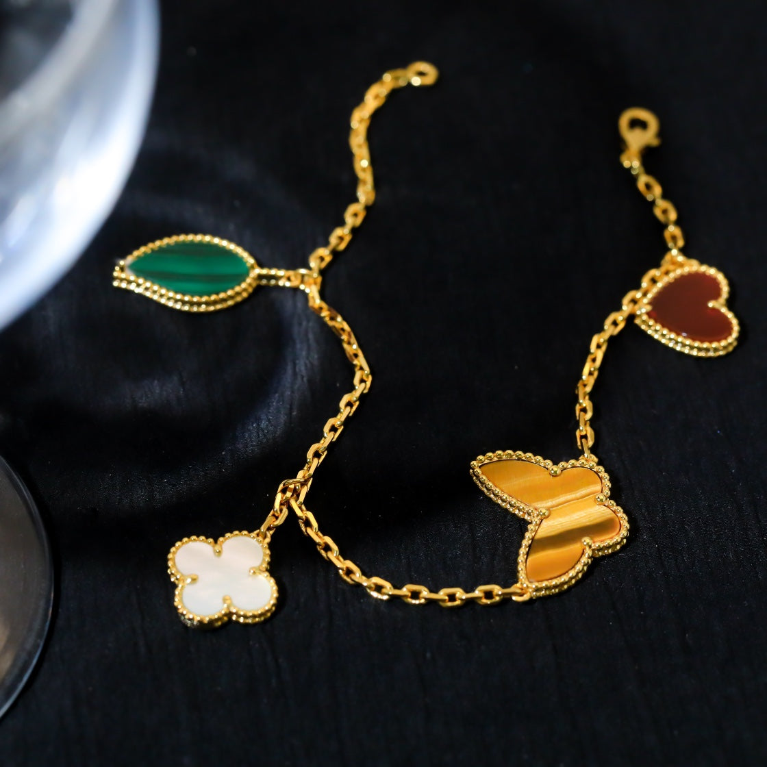 [Star Jewelry]LUCKY SPRING 5 MOTIF GOLD BRACELET