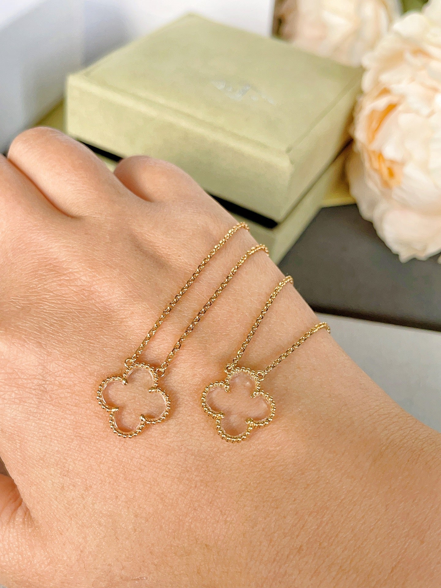 [Star Jewelry]CLOVER ROCK CRYSTAL ROSE GOLD NECKLACE