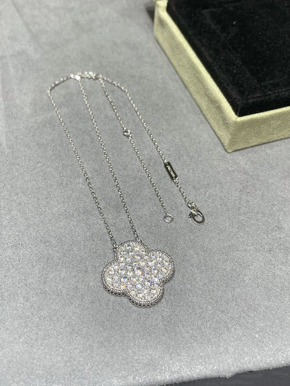 [Star Jewelry]CLOVER 25MM LARGE PENDANT DIAMOND PAVED SILVER NECKLACE