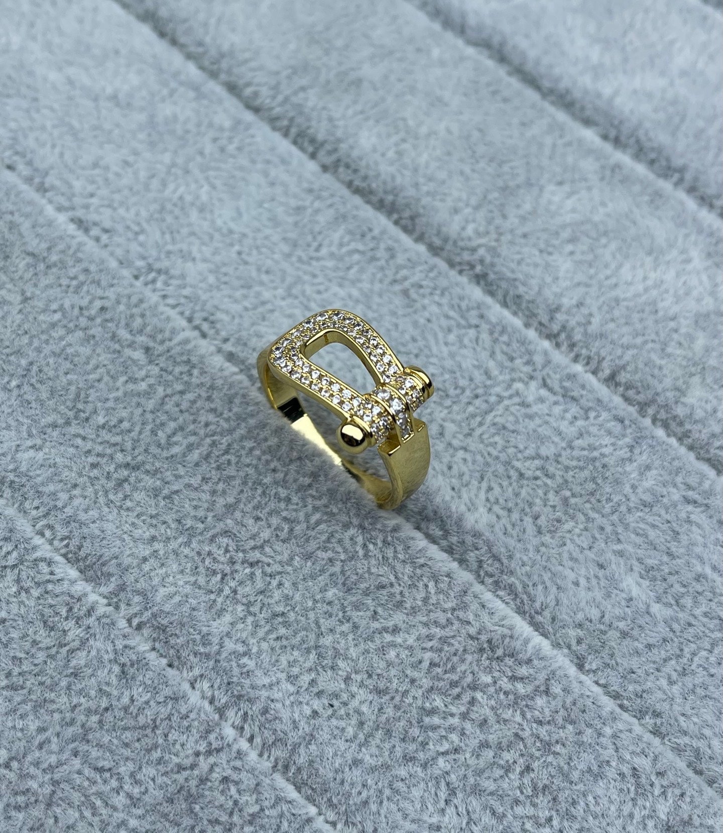 [Star Jewelry]Wide Hoof-Shaped Diamond-Studded Ring