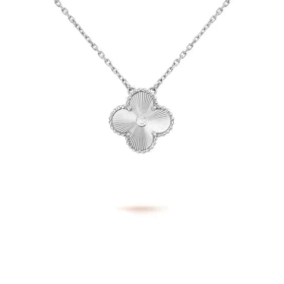 [Star Jewelry]CLOVER  15MM DIAMOND LASER NECKLACE SILVER