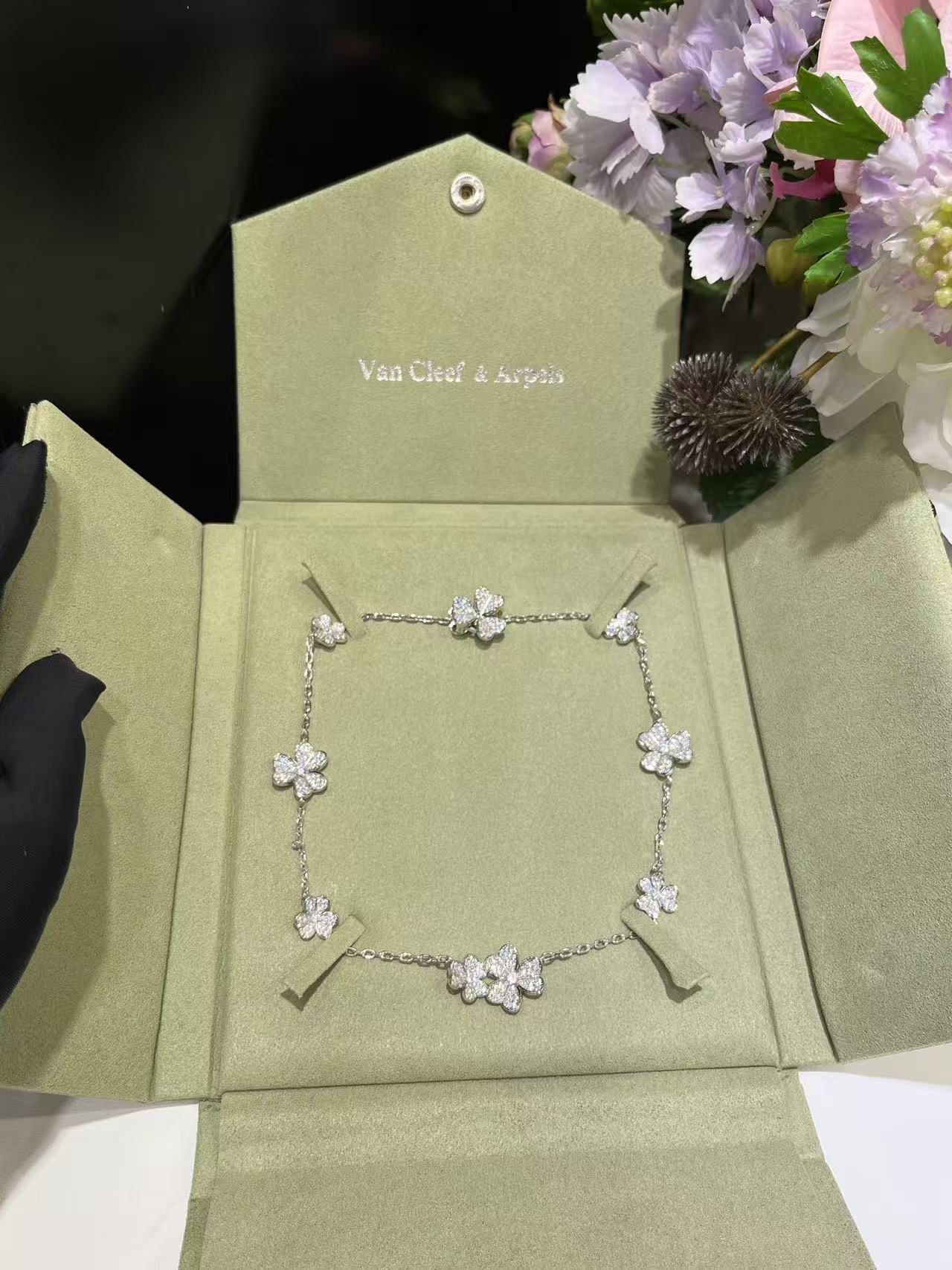 [Star Jewelry]CLOVER 10 MOTIFS  FULL DIAMOND NECKLACE