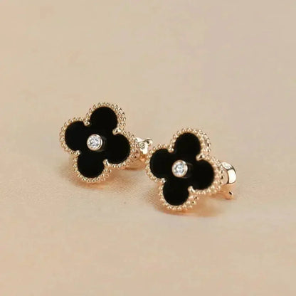 [Star Jewelry]CLOVER MEDIUM 1 MOTIFS ONYX DIAMOND EARRINGS