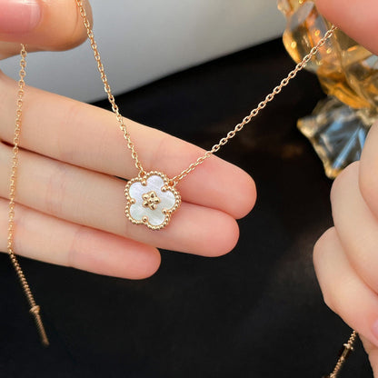 [Star Jewelry]LUCKY  WHITE MOP  PLUM BLOSSOM NECKLACE