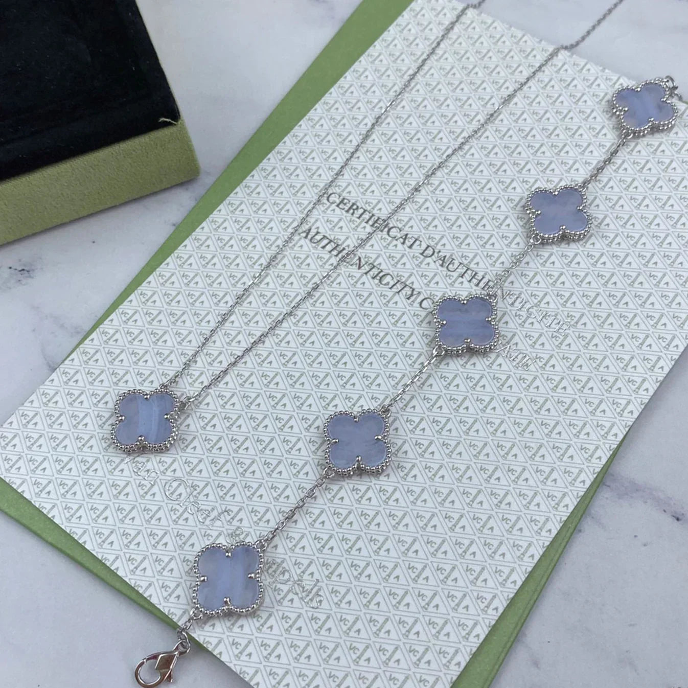 [Star Jewelry] CLOVER 5 MOTIF PURPLE CHALCEDONY BRACELET COLLECTION