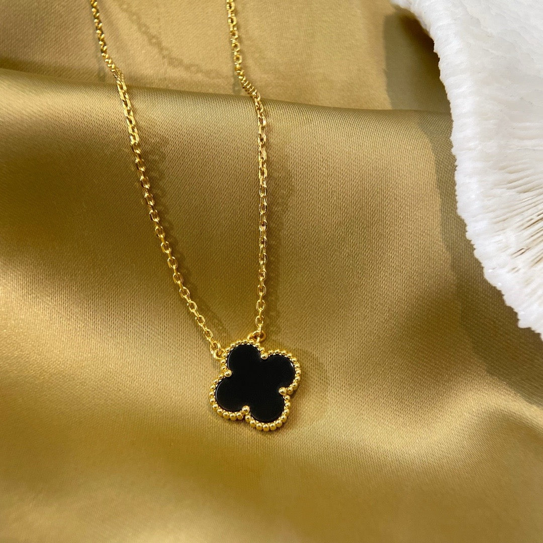 [Star Jewelry]CLOVER 15MM BLACK ONYX SINGLE FLOWER NECKLACE