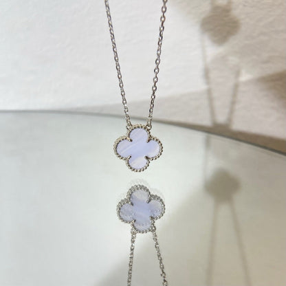 [Star Jewelry]CLOVER 15MM BLUE CHALCEDONY NECKLACE SILVER