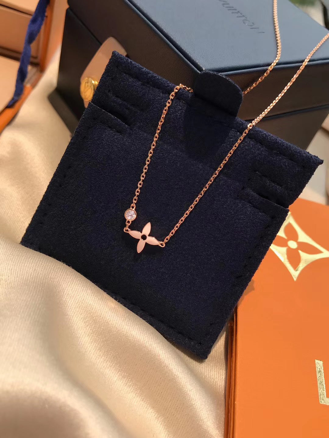 [Star Jewelry]BLOSSOM PENDANT PINK GOLD AND DIAMOND