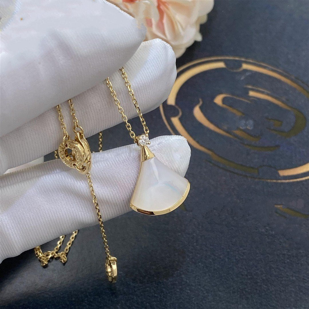 [Star Jewelry]DREAM NECKLACE WHITE MOP GOLD 1 DIAMOND