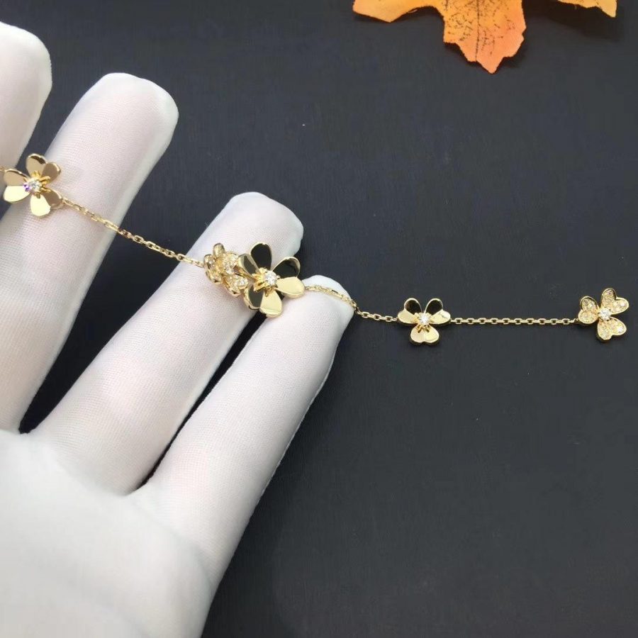 [Star Jewelry]FRIVOLE GOLD 5 FLOWERS BRACELET