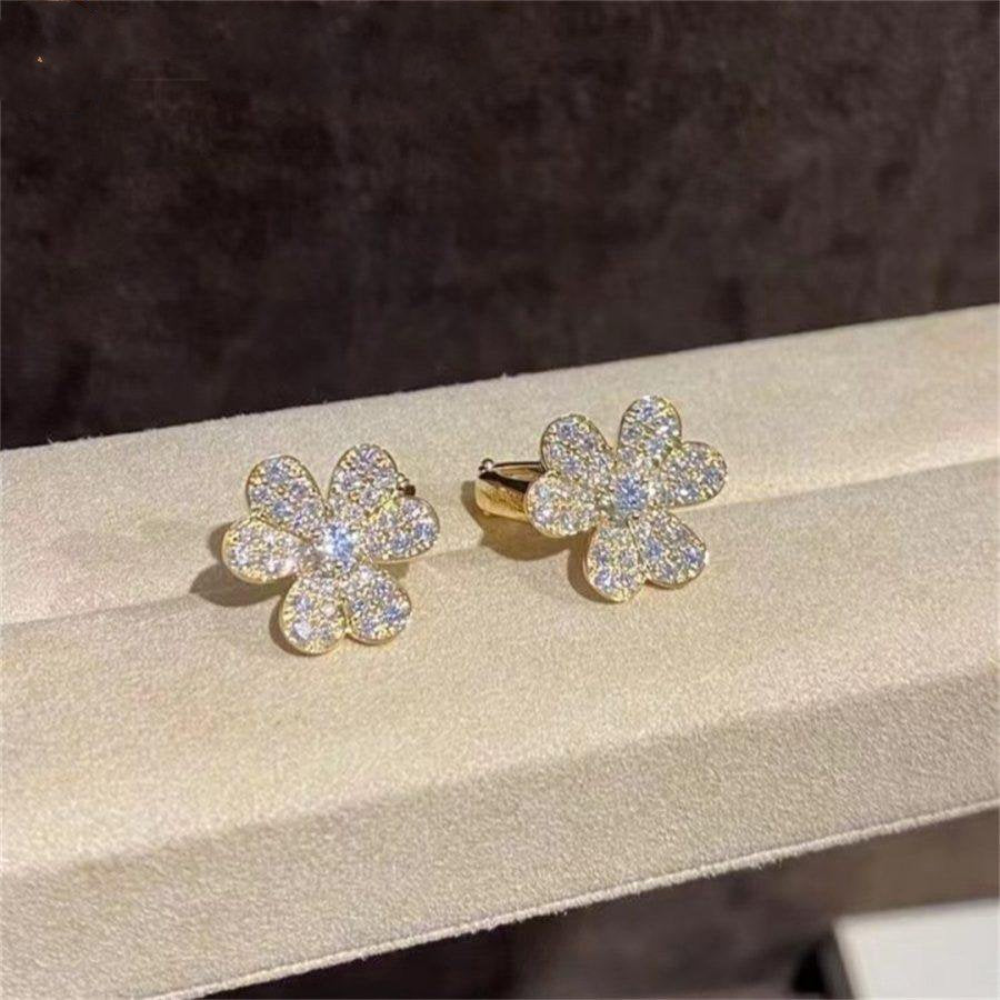 [Star Jewelry]FRIVOLE GOLD FLOWER DIAMOND EARRINGS