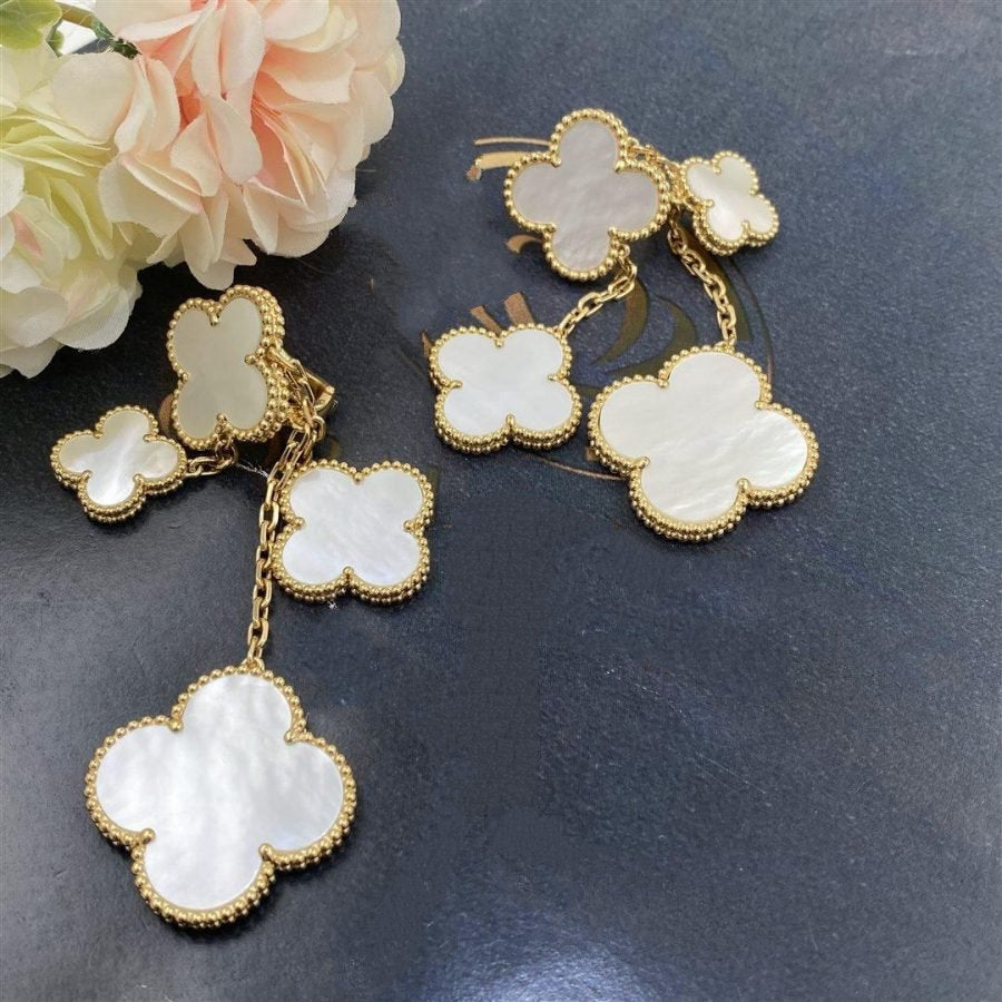 [Star Jewelry]CLOVER EARRINGS WHITE MOP 4 MOTIFS GOLD