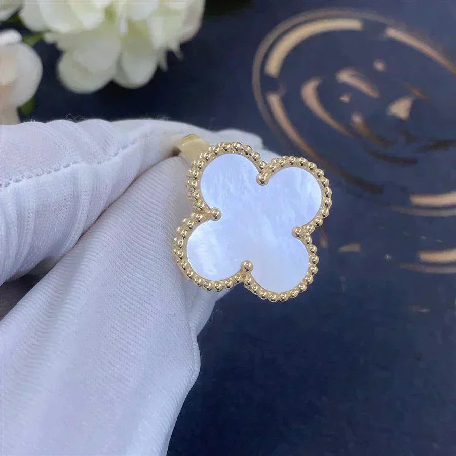 [Star Jewelry]CLOVER WHITE MOP RING