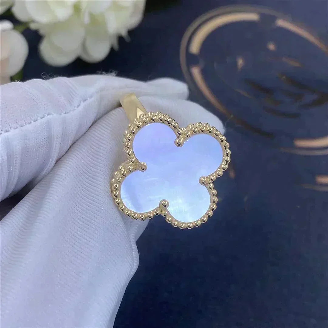 [Star Jewelry]CLOVER WHITE MOP RING
