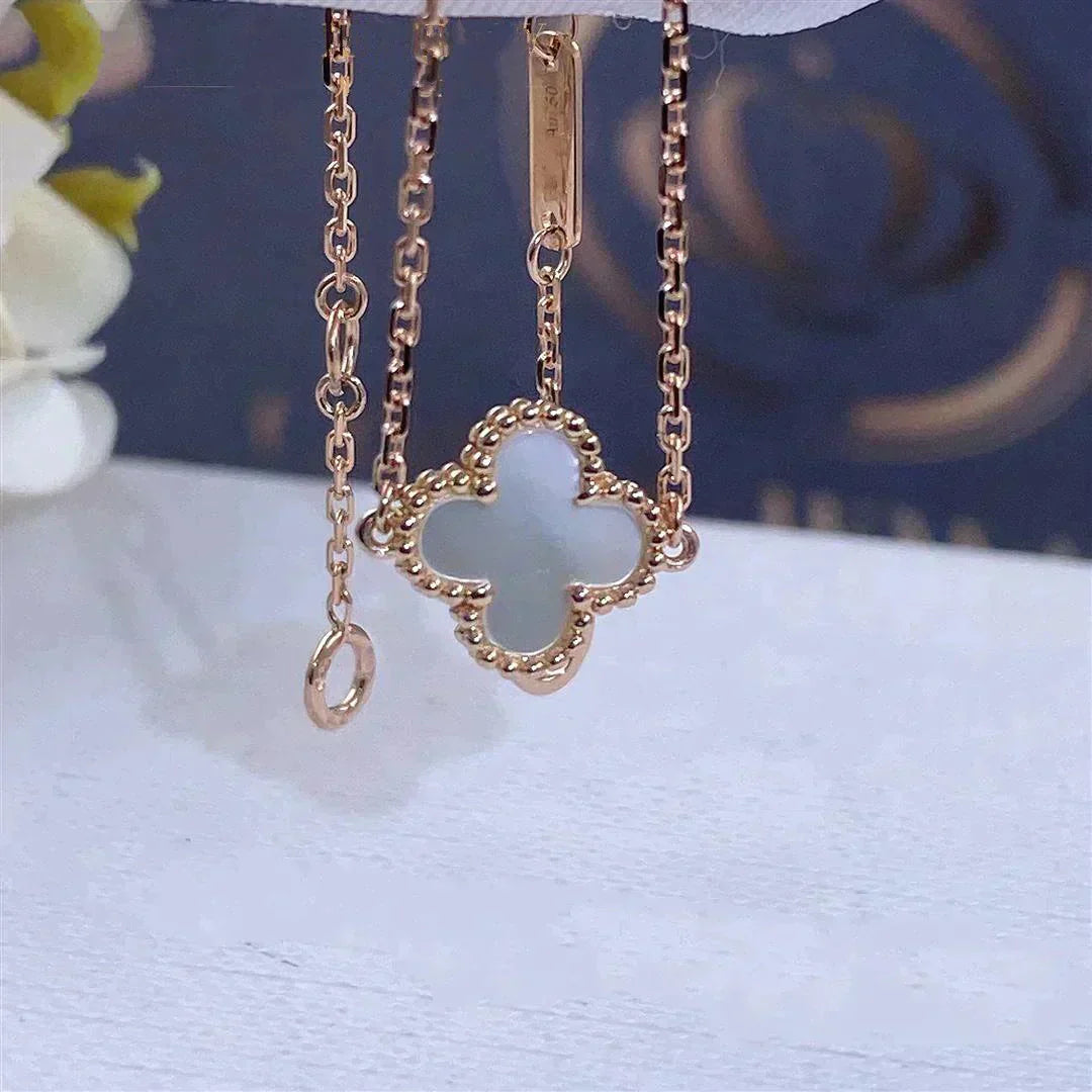 [Star Jewelry]CLOVER WHITE MOP SINGLE FLOWER BRACELET